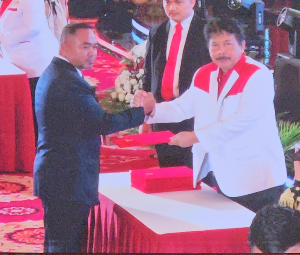 Terima Duplikat Bendera Merah Putih, Triwarno:  Pemda Harus Ikut Menjaga Kedaulatan