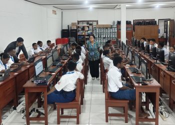 54 SMP Di Kabupaten Jayapura Menggelar Ujian Akhir, Banyak Sekolah Tidak Miliki Data Valid.