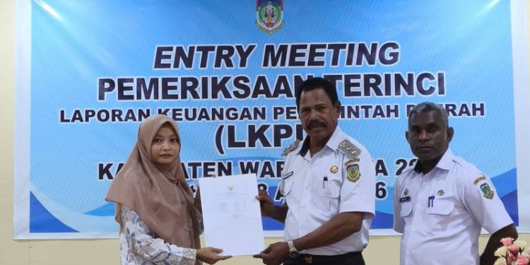 Wujudkan Tata Kelola Keuangan Yang Transparan, Pemkab Waropen Siap Diaudit.